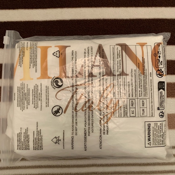 White Top, new, size S - Picture 10 of 10